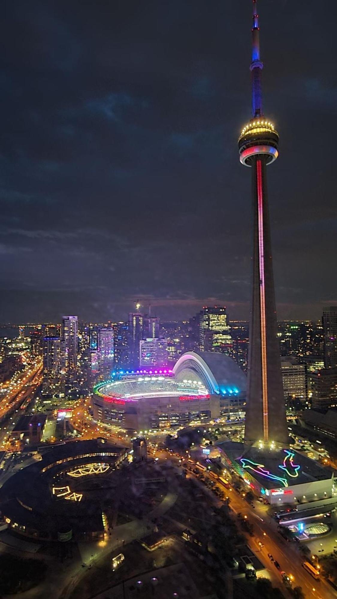 Apartmán Magnificient View Next Cn Tower/Rogers/Union/Mtcc Toronto Exteriér fotografie